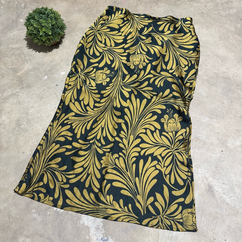 Dress Forum Jade Green Gold Satin Printed Midi Slip Skirt Size Medium Formal